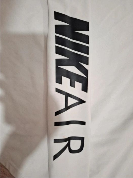 Biały longsleeve bluzka z długim rękawem Nike Air S