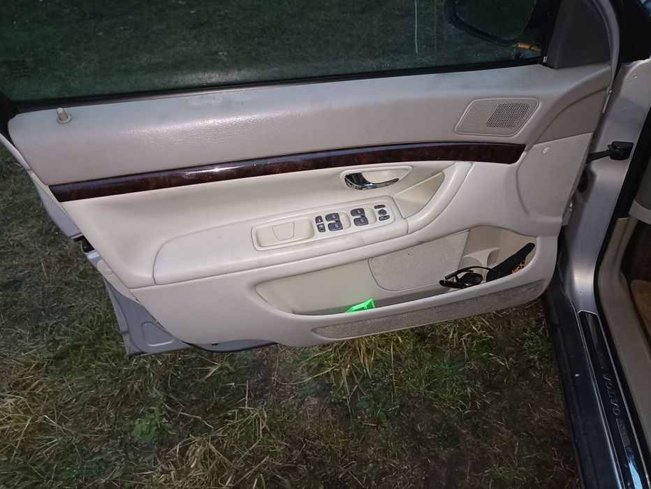 Volvo S80 Fotele Boczki Kanapa
