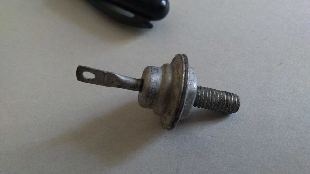 Диоды, транзисторы: 1 грн. - Аксессуары и комплектующие Полтава на Olx