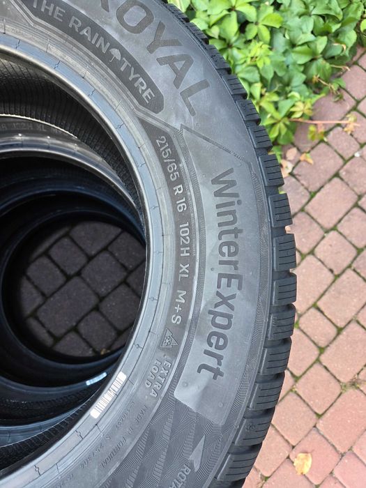 Opony zimowe Uniroyal 215/65 R16 XL Rzeszów • OLX.pl