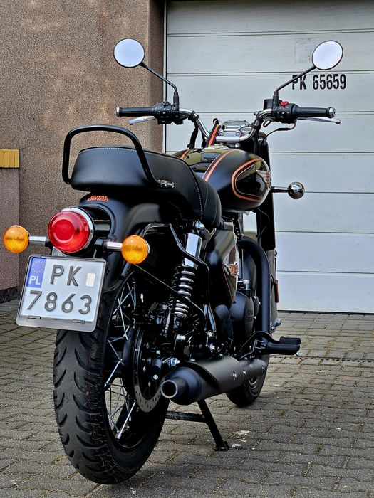Royal Enfield Bullet 350 classic