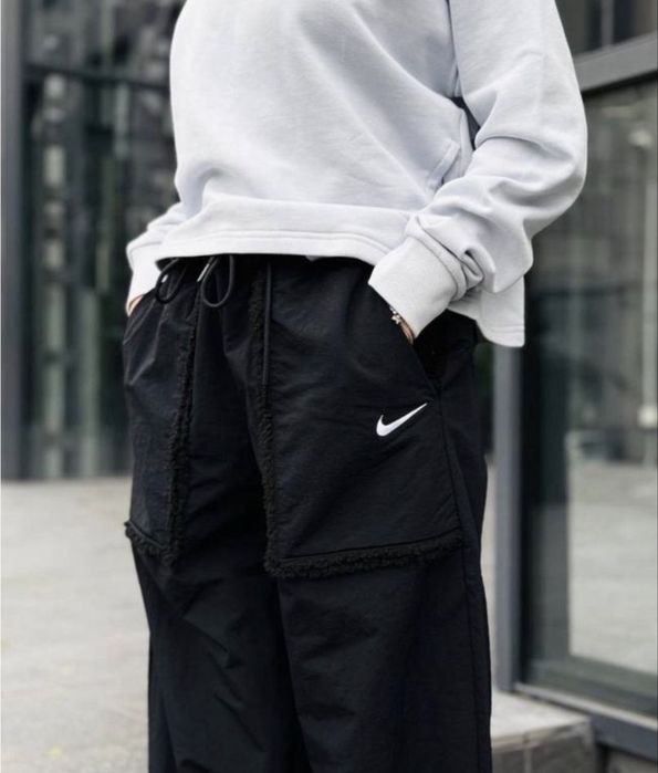 Штани nike шерп  ,xs,s