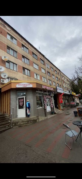 Увага! Халява! Гарна кімната в гуртожитку на Зарічанській VS ID: 38434