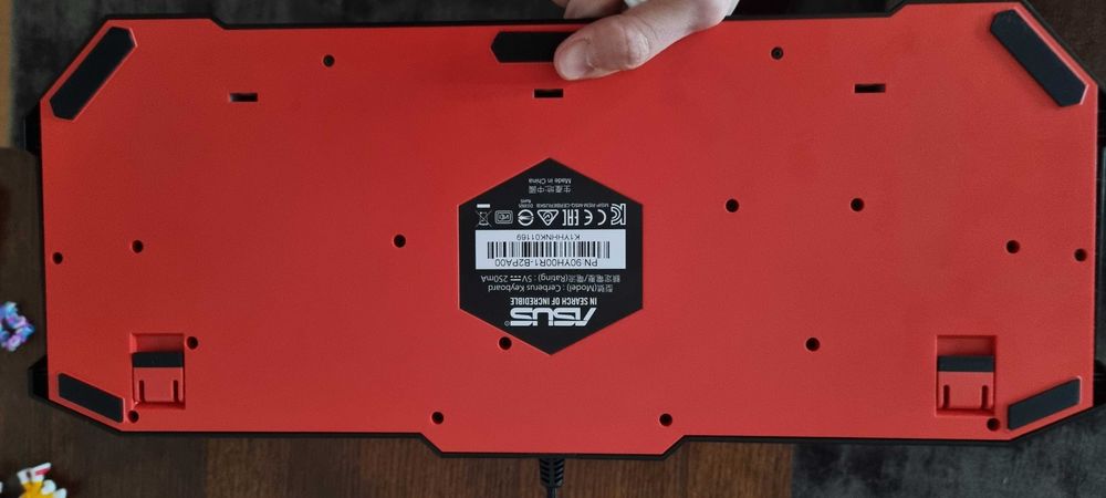 Teclado Gaming ASUS Cerberus