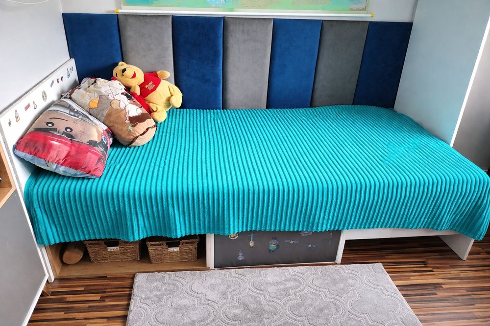 Meble do pokoju dziecięcego/młodzieżowego+ gratis