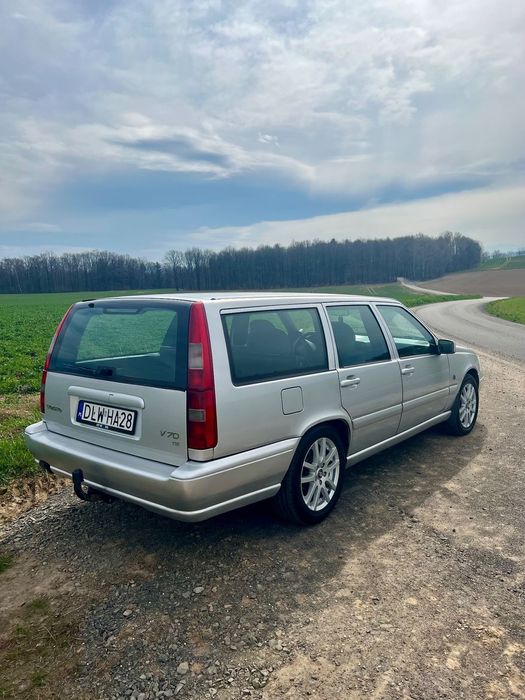 Volvo V70 Volvo v70 orginalne T5, benzyna+LPG, komb, hak