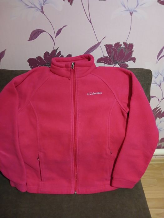 Спортивная кофта для девочки