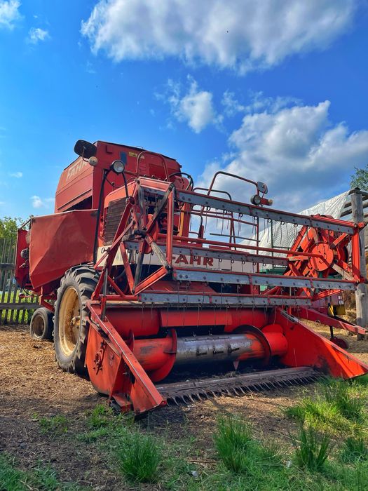 Комбайн зернозбиральний Deutz-Fahr M-600