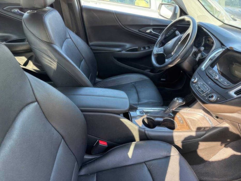 Chevrolet Malibu Premier      2017