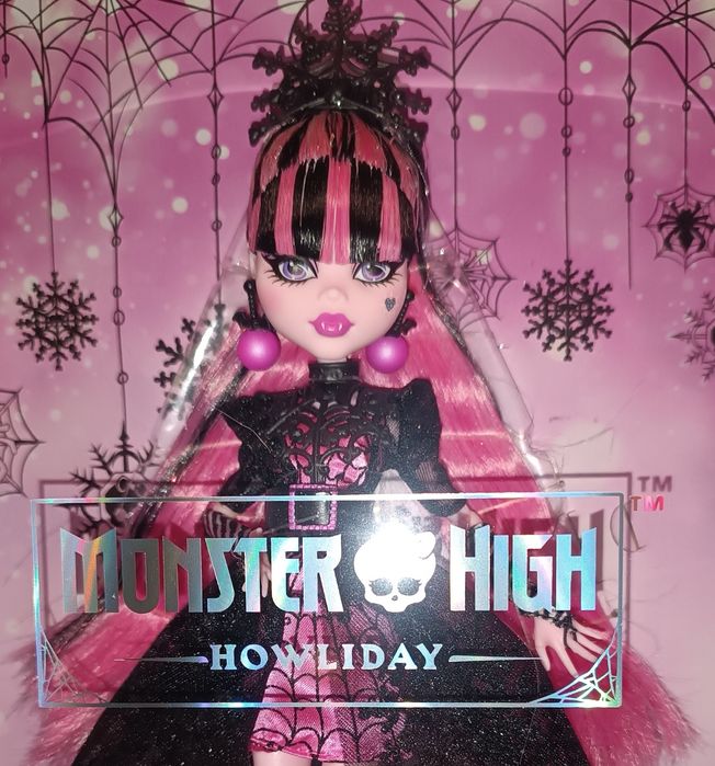 Дракулаура монстер хай страшні казки