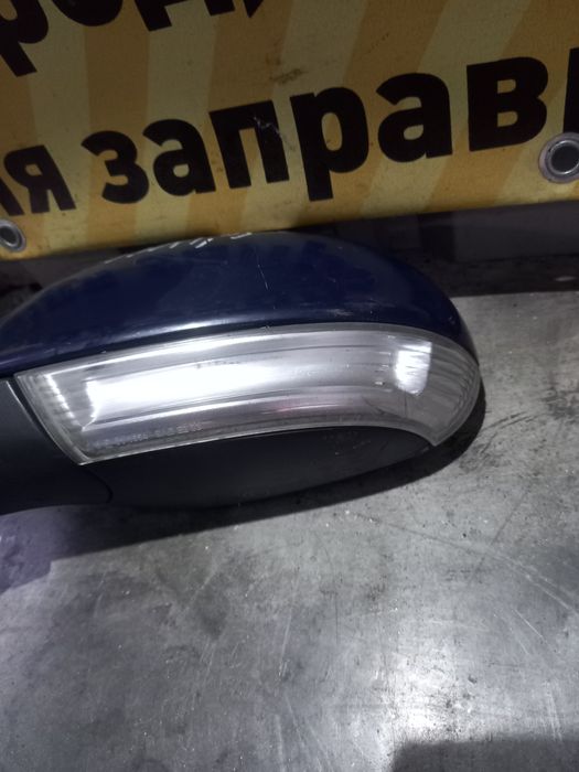 Дзеркало ліве заднього виду VW Passat B5+