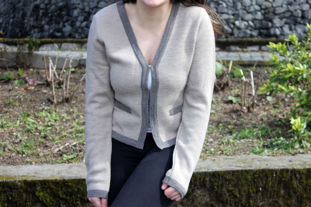 Casaco de malha bege