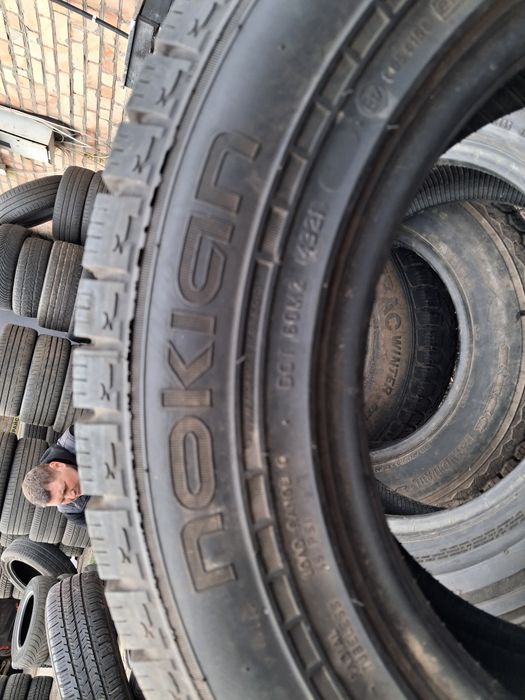 Распаровка 205/65R15c Nokian