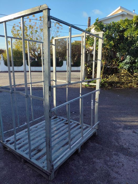 Cubas/carros para armazenamento