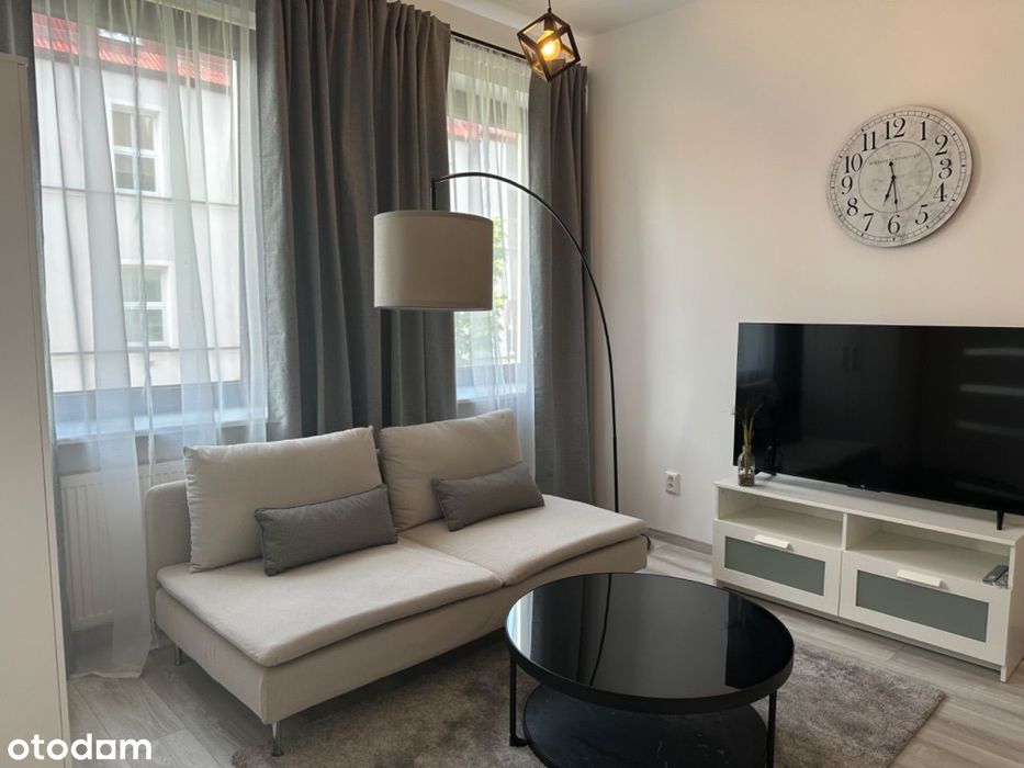 Nowy Apartament przy Deptaku | + Schowek