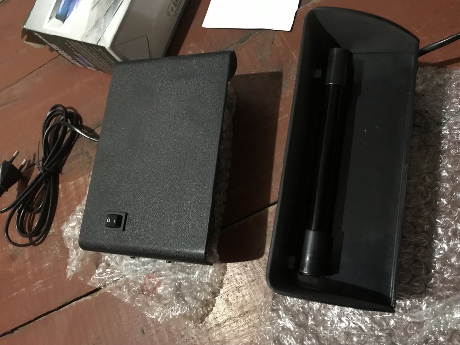 Детектор валют 118AB AC-220v, Ультрафіолетовий детектор валют.