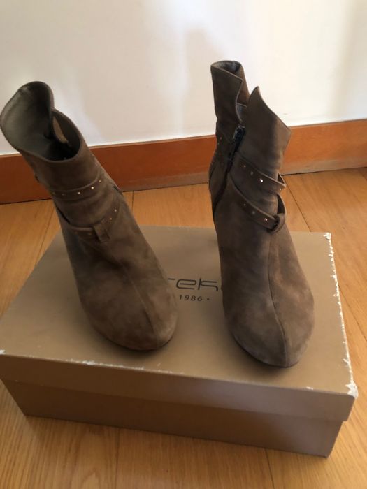 Botins em pele! Saldo