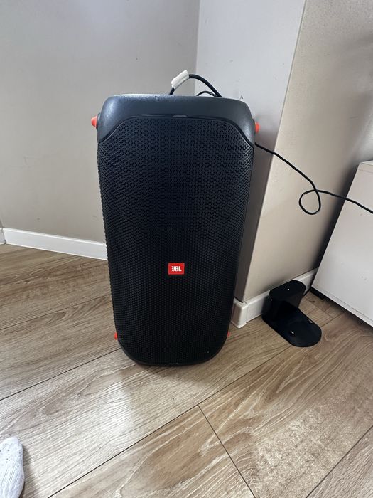 Jbl party box 110