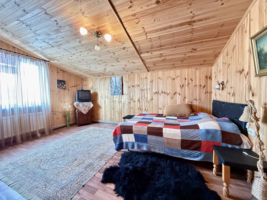 Продам будинок з ремонтом в с.Гостролучча!165кв.м,47 соток,газ, 4 кімн