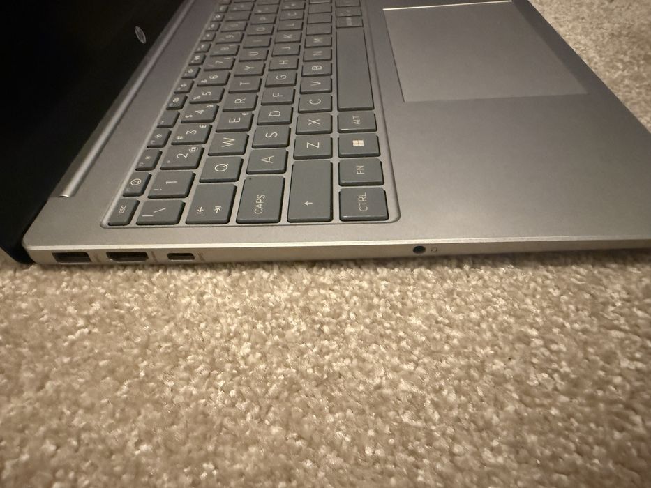 Portatil HP  15-fc0003np