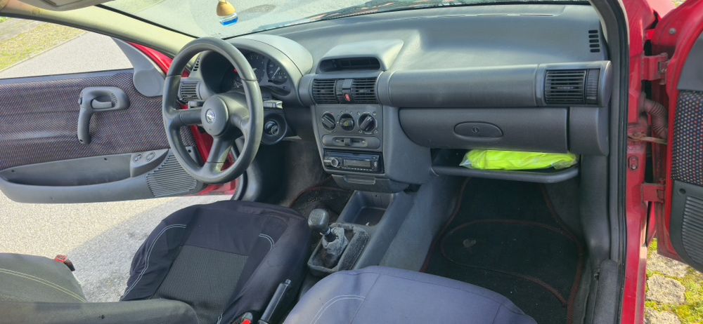 Opel Corsa 1.4 Sport