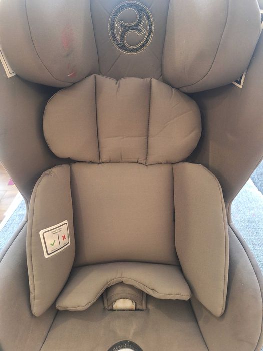 Cybex Sirona 360° - Cadeira Criançao Auto 0-4 anos