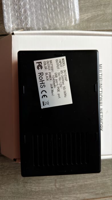UPS 9 , 12  Вольт 10400mAh