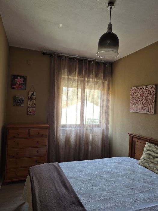 Quarto INDIVIDUAL p/ Alugar :Bessa/Porto