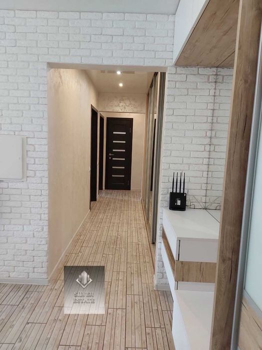 Продаж  2к квартири з автономним опаленням . Піски.  Є- Оселя