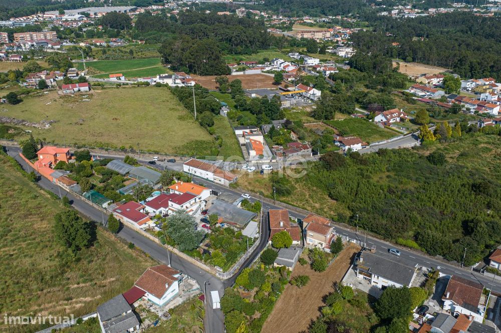 Terreno com Projeto Aprovado para Moradia T2 | Grijó – VNG