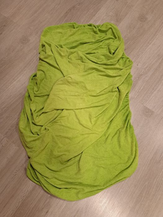 Prześcieradło frotte na gumkę 80x200 zielone