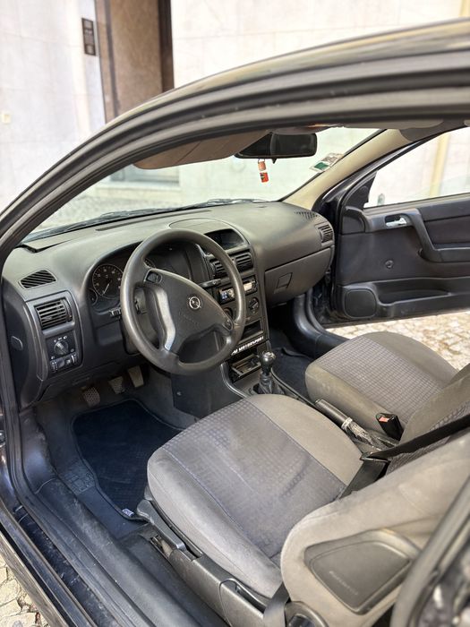 Opel Astra Coupe