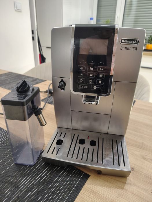 Express do kawy premium DeLonghi Dynamica