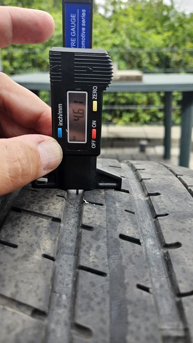 2 Opony Pirelli  255 35 R18 run flat