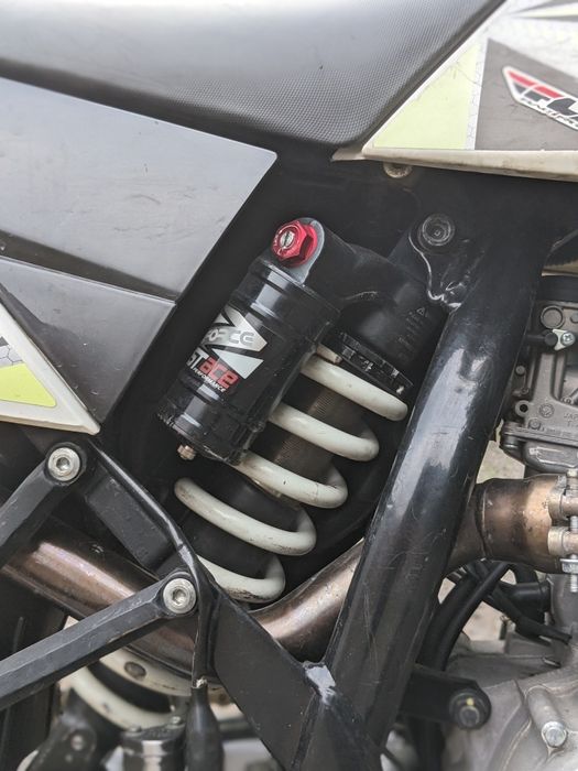 Geon dakar twincam 250 рідинне охолодження