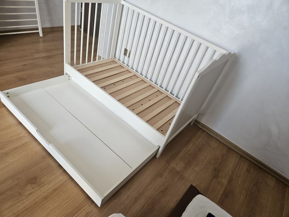 Łóżeczko dziecięce ikea
