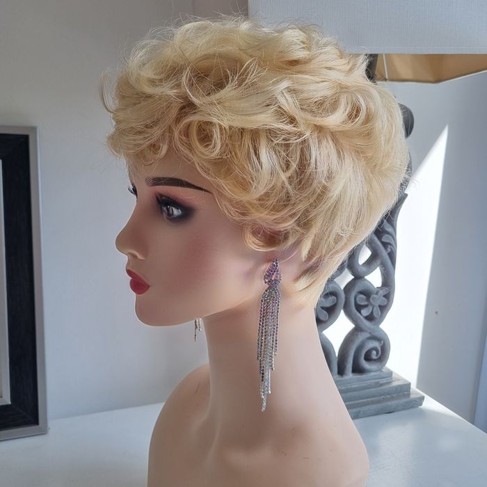 Blondynka peruka ludzkie włosy naturalne prawdziwe