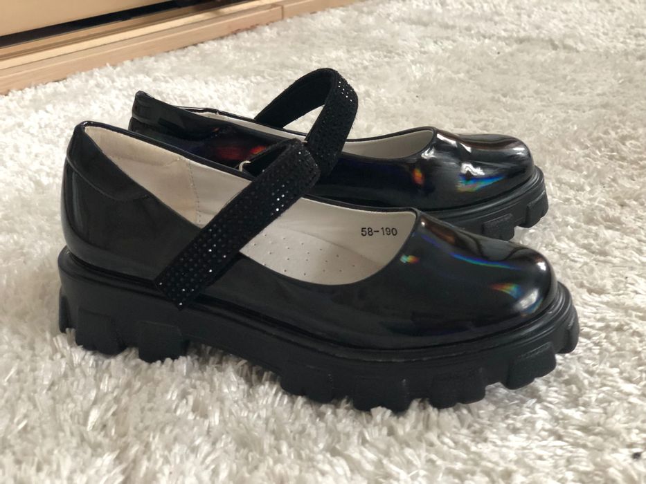 Туфлі на платформі 37 розмір