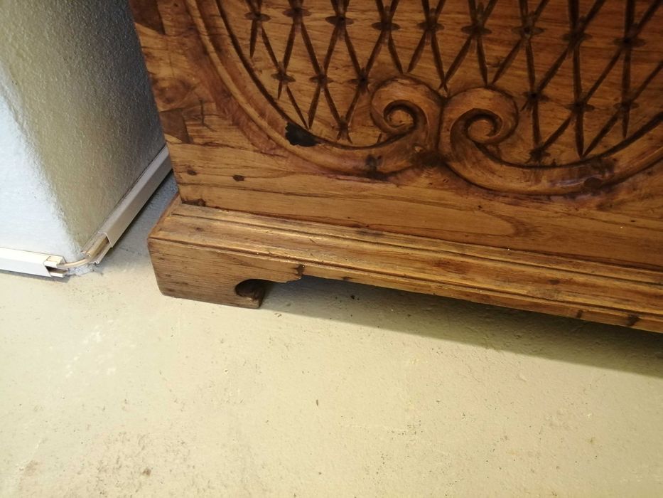 Arca de madeira clássica