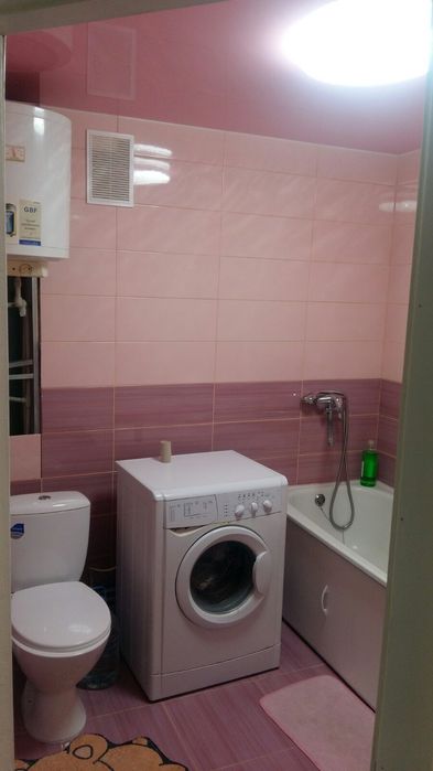 Свободная квартира.Центр 1 комнатная квартира посуточно,почасовая.