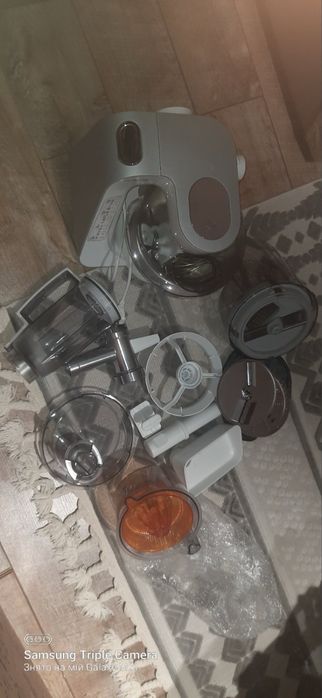 Bosch  Кухонний комбайн MUM 5, 900В, мясорубка, для вінігрету