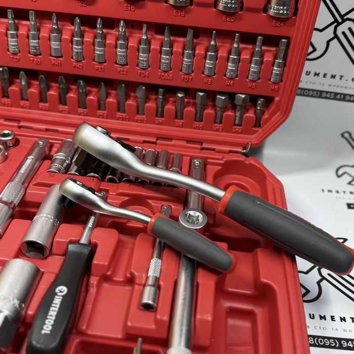 ОНОВЛЕНИЙ Intertool 110од. Набір інструментів 1/4, 1/2 4-32мм