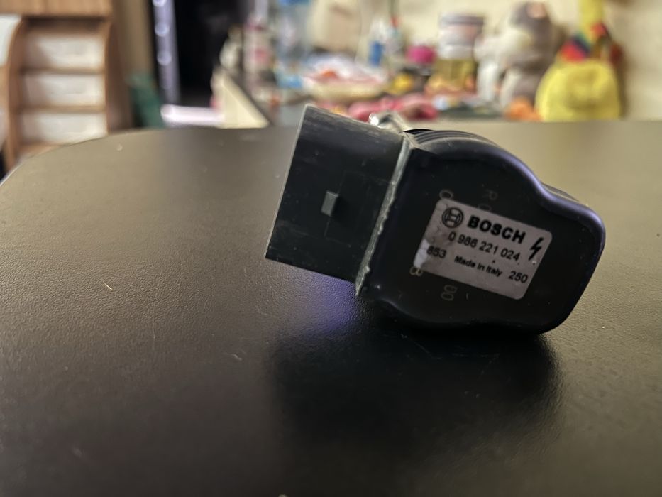 Катушка запалювання bosh 0 986 !221 024