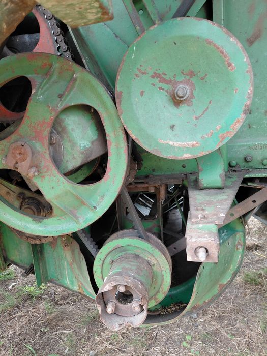 Комбайн Johne Deere 975 4.2 м