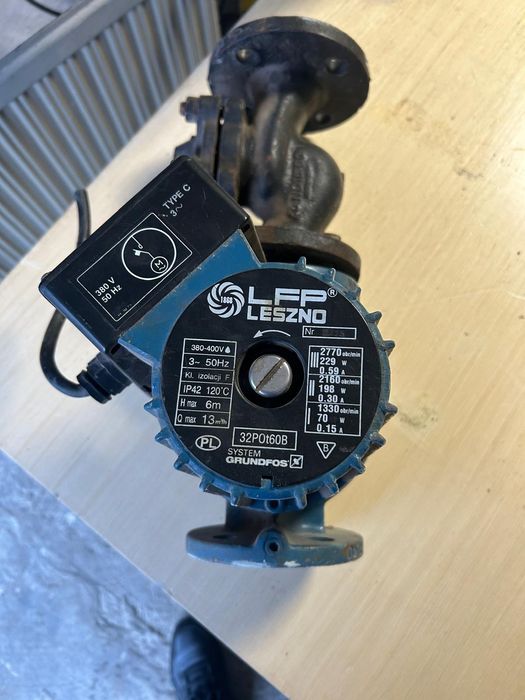 Pompa obiegowa lpf Leszno grundfos  400v