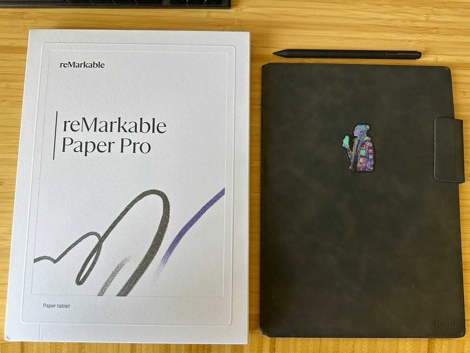 reMarkable Paper Pro novo, na caixa + Marker Plus e Capa