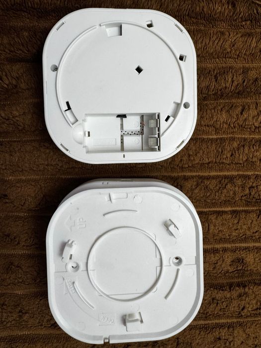 Розумний датчик диму zigbee  Tuya Smart Life