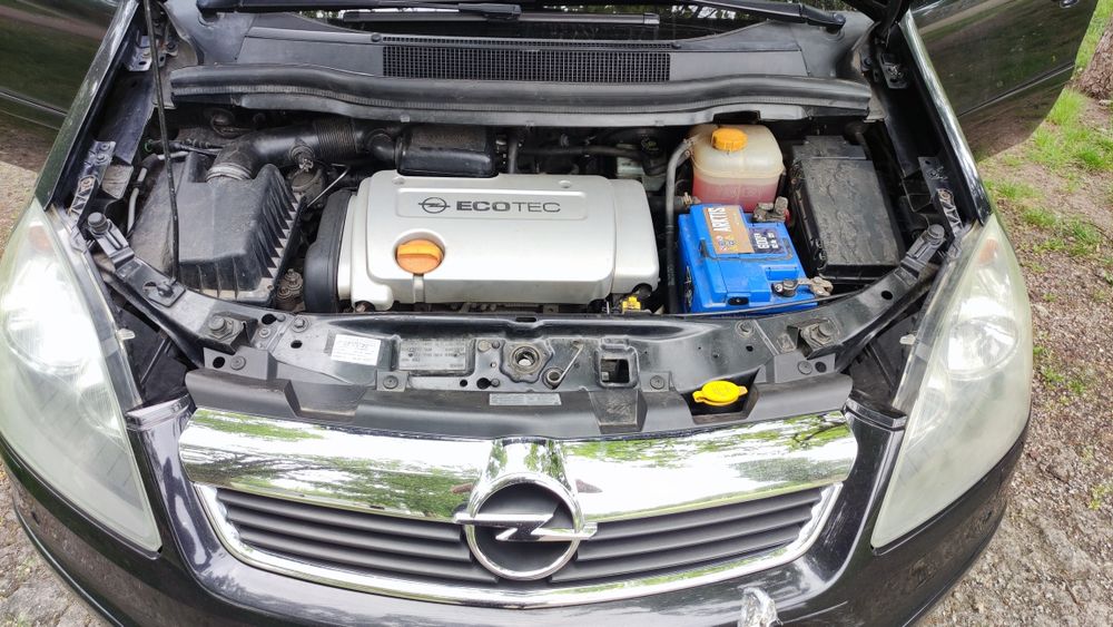Опель зефира б 2006 р 1,6 бенз  gaz 228км