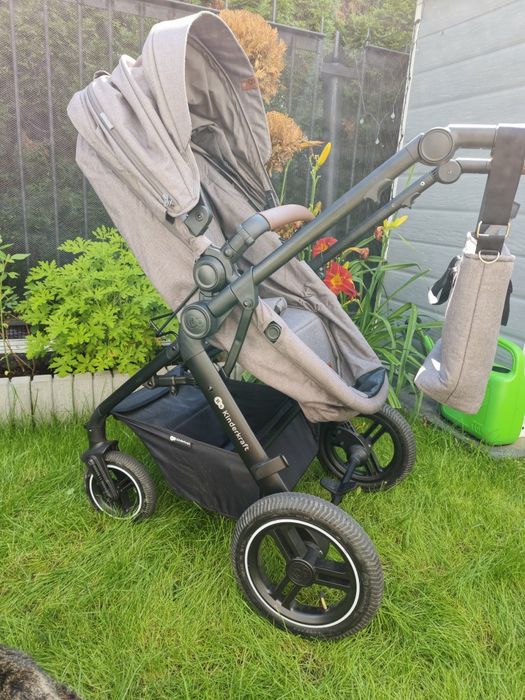 Wózek Kinderkraft B-Tour Pro 3w1