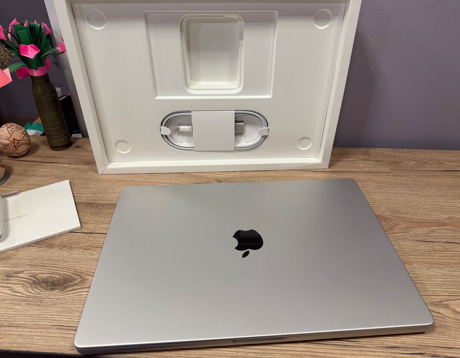 MacBook PRO 16 M2 Pro 12 CPU/ 19 GPU/ 16 RAM/ 512 Silver MNWC3